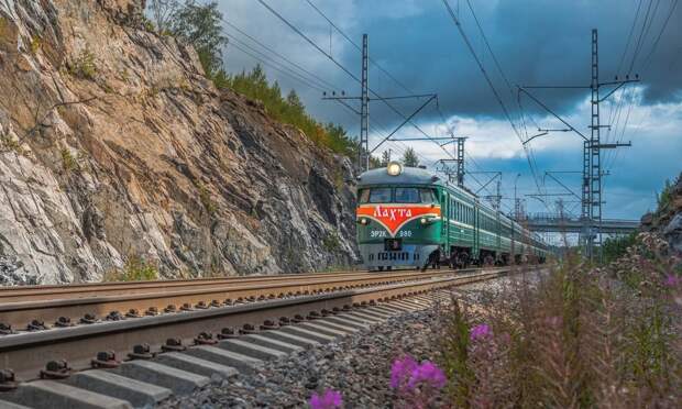 Ретропоезд «Лахта» доставит пассажиров из Петербурга в Тихвин 9 июля