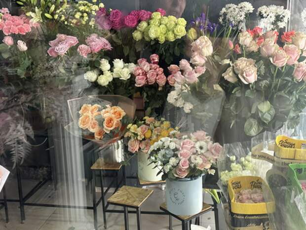 Сколько стоят цветы перед 14 февраля в Краснодарском крае, и взлетит ли их стоимость в День всех влюблённых?