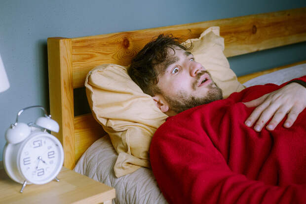 Сон на спине оказался виновником одного пугающего ночного состояния