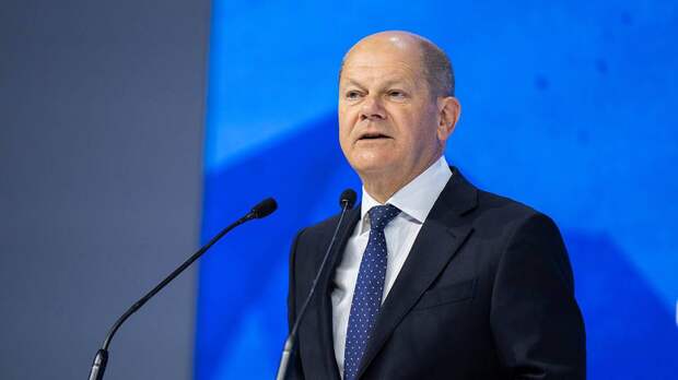 Канцлер ФРГ: Берлин обязан быстро и безопасно стать независимой от энергоносителей из РФ