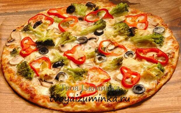 Пицца с овощами.