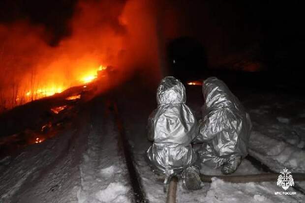 Эксперты оценили площадь загрязнения после пожара на станции Кочетовка-2 в Мичуринске