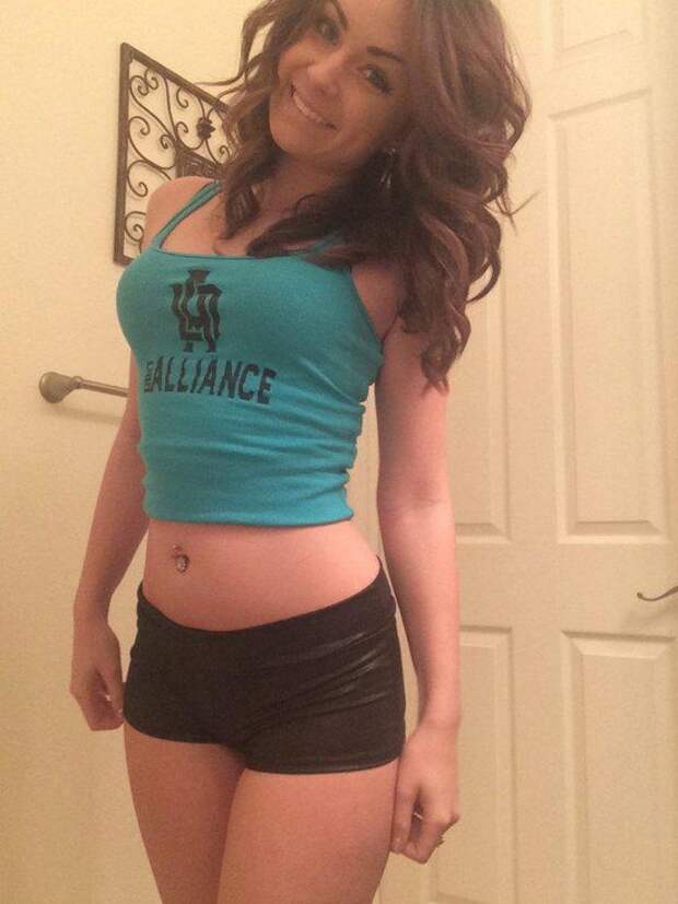 Try your best to resist those short shorts (26 Photos) Try your best to resist those short shorts (26 Photos)