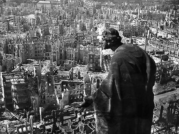 Дрезден после бомбёжки
