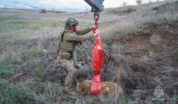Авиабомбы времен Великой Отечественной войны уничтожили в Волгоградской области