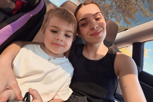 Фигуристка Аделина Сотникова поделилась кадрами с первенцем