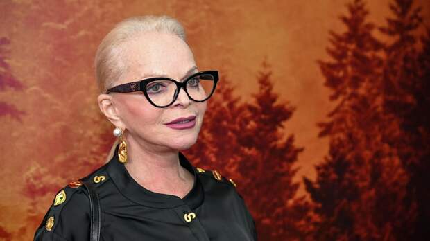 Долина поддержала уволенную из-за возраста российскую актрису