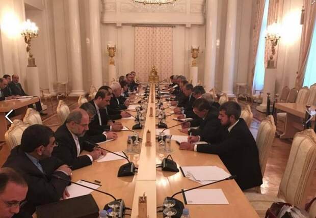 «Работа кипит»: Захарова публикует эксклюзивные фото со встречи глав МИД России, Ирана и Сирии