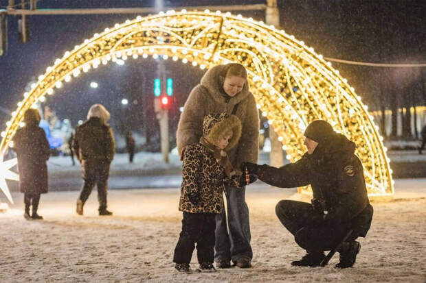 МВД: более 50 тыс. полицейских обеспечивали порядок в ночь на 1 января