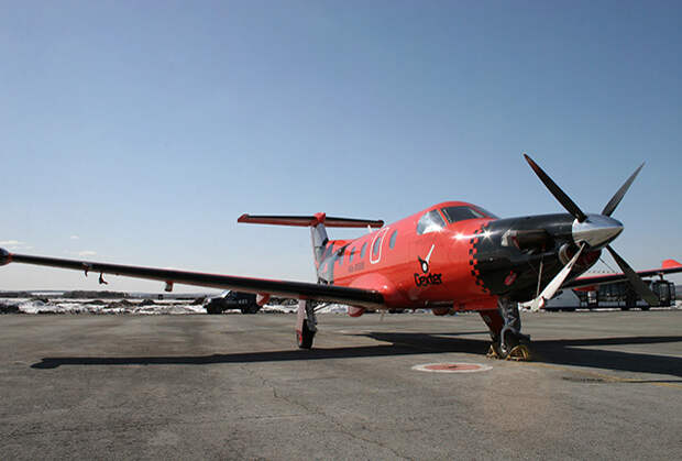 Самолет Pilatus PC-12, входящий в летный парк первого в России авиатакси Dexter.