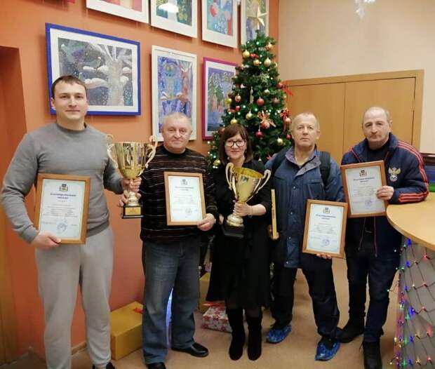 Награждение спортсменов из района Кузьминки. Фото: ММЦ "Рубеж"