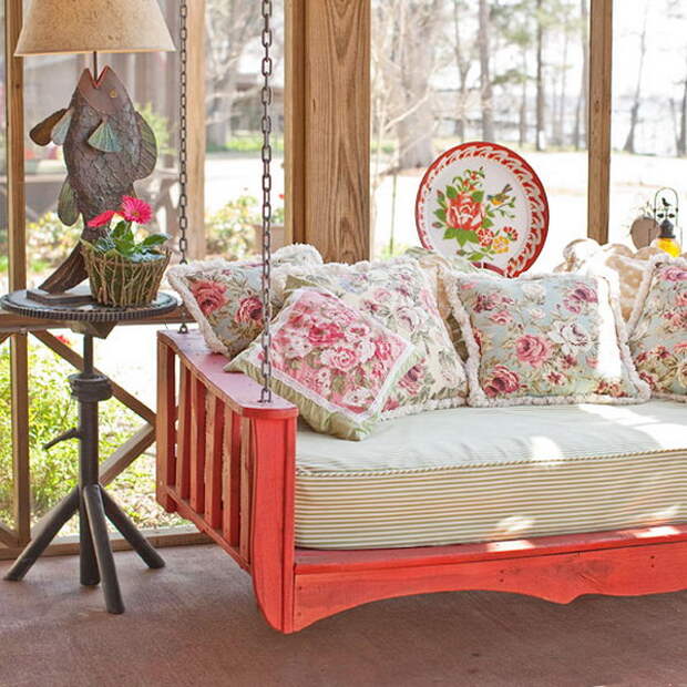 4497432_porchswingandhangingsofa (600x600, 137Kb)