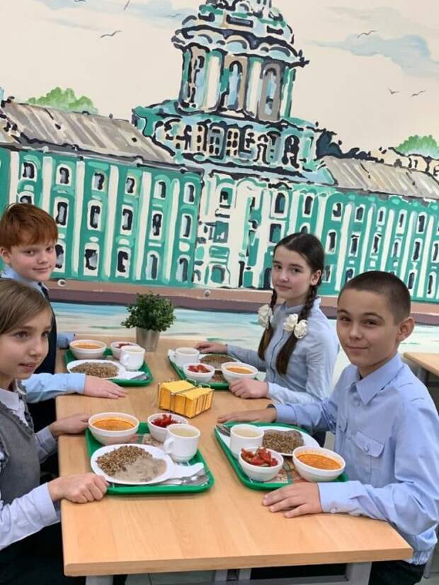 Путешествие из Санкт-Петербурга в Москву для столичных кадетов