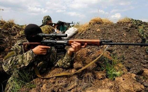 Ополчение ЛНР дало отпор украинским силовикам Ополчение ЛНР дало отпор украинским силовикам