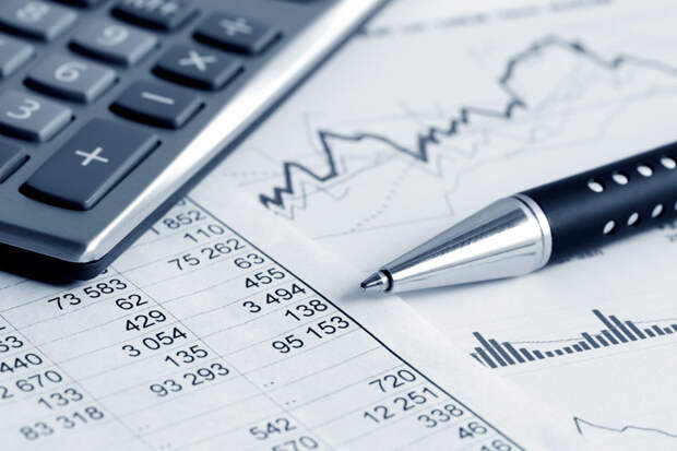 Нефть дорожает на фоне приближения шторма к Мексиканскому заливу