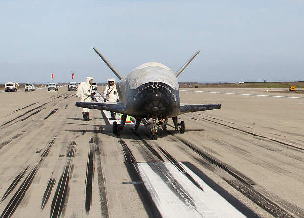 Беспилотный космоплан X-37B провел на орбите больше 500 суток