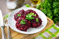 Фото к рецепту: Котлетки из свеклы и моркови