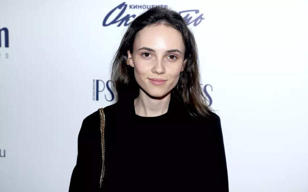 «Через месяц сделал предложение»: кого выбрала Стася Милославская после предательства Петрова