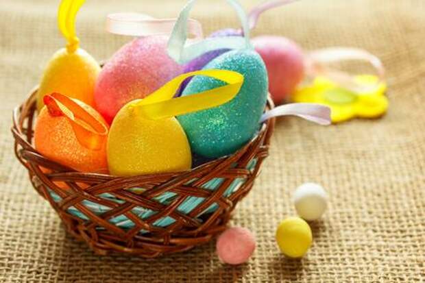 Отрава на пасхальном столе: какие красители эксперты называют смертельно опасными?