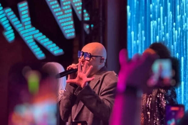 Певец Шура признался, что решил отказаться от отношений