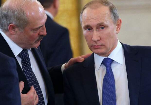 Лукашенко требует от Путина объяснить публикацию о банковских счетах своего сына