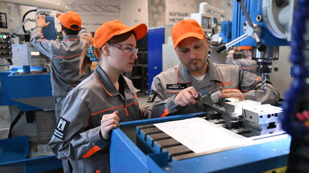 Собянин: центр "Профессии будущего" готовит востребованных специалистов