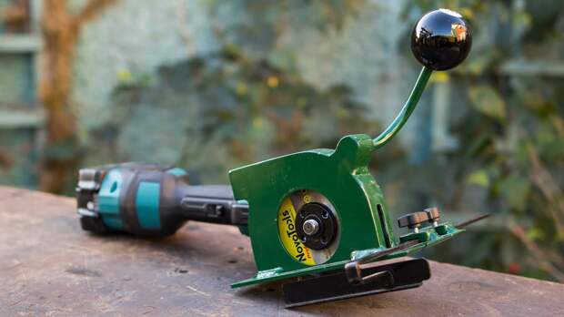 Making a Circular saw angle grinder attachment