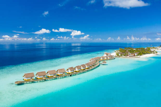 Виллы на воде отеля SAii Lagoon Maldives — Curio Collection by Hilton
