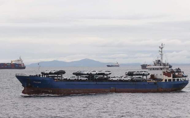 Японские автогиганты нарастили импорт собственных машин из-за рубежа: что везут