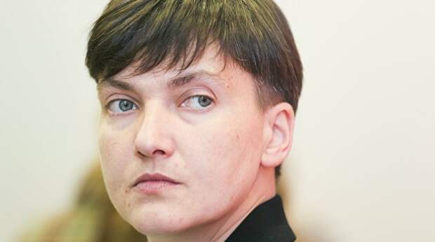 Савченко: Кости ломать нужно Порошенко, а не полицейским