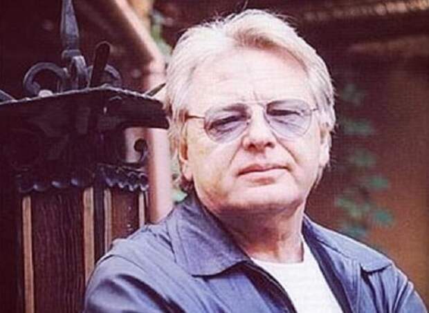 Юрия Антонова экстренно госпитализировали, композитору потребовалась операция