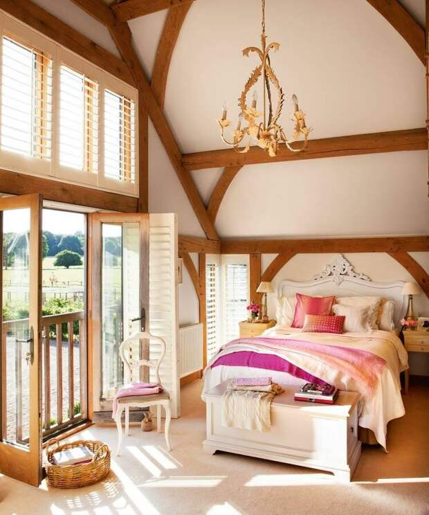 Сегодня покажу несколько интерьеров, которые относятся к деревенскому, простому, но уютному и дорогому сердцу стилю. Что главное при создании подобных интерьеров - конечно, архитектура!-4-4