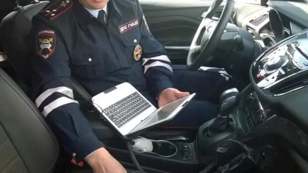 ГАИ объяснила, что делать, если в машине с АКПП отказали тормоза