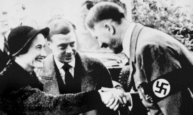 Женщина, которая могла повернуть Вторую мировую в пользу немцев. История Уоллис Симпсон