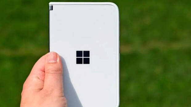 Новый складной смартфон Microsoft выйдет осенью