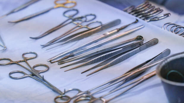 Музыкальное бинго: пациент погиб из-за азартной игры на операционном столе