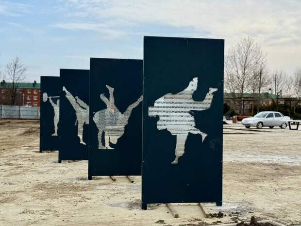 В Кошехабльском районе продолжается строительство физкультурно-оздоровительного комплекса открытого типа