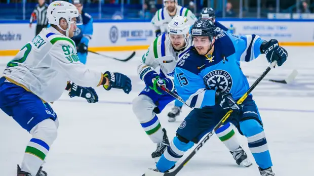 «Салават Юлаев» обыграл «Сибирь» в регулярном чемпионате КХЛ