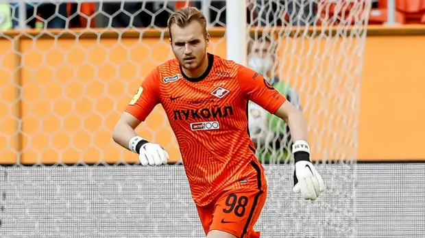 Ледяхов: Максименко точно входит в пятёрку сильнейших вратарей страны