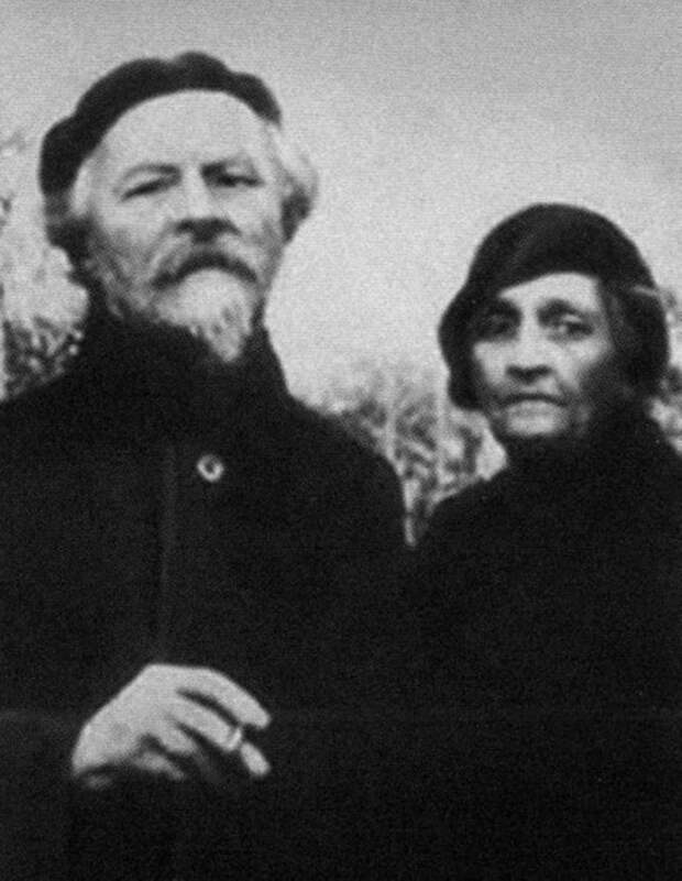 Скажи мне, кто твой друг. Единомышленники и оппоненты Константина Бальмонта. Галерея 4