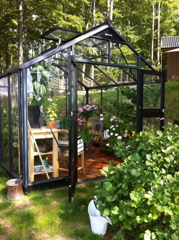 8 красивых теплиц, которые станут гордостью любого участка