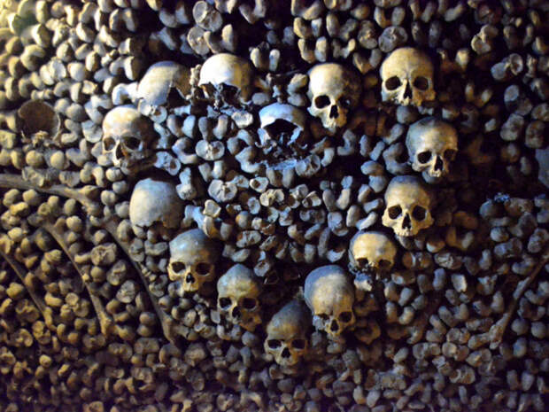 Парижские катакомбы - место упокоения почти 6 миллионов человек история, катакомбы, кости, париж, череп