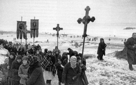 Крестный ход. 1943 г.