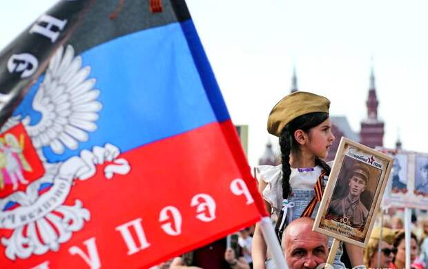 Украина подталкивает Донбасс к радикальным решениям Украина подталкивает Донбасс к радикальным решениям