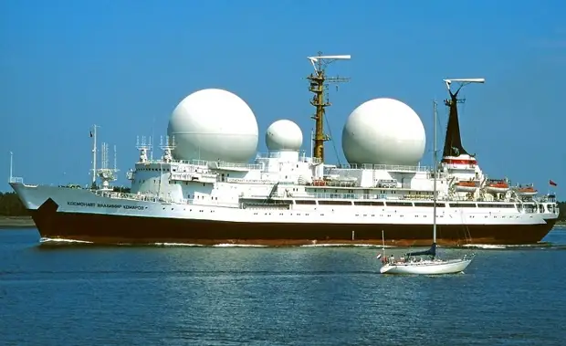 Заход столь необычных судов в порты всегда был источником интереса и внимания. /Фото: agitpro.su Заход столь необычных судов в порты всегда был источником интереса и внимания. /Фото: agitpro.su