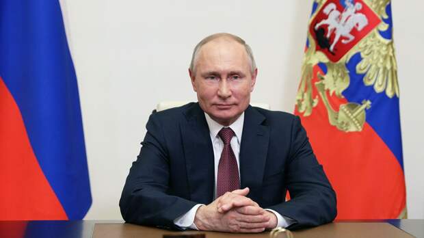 Путин поздравил семьи, награжденные орденом 
