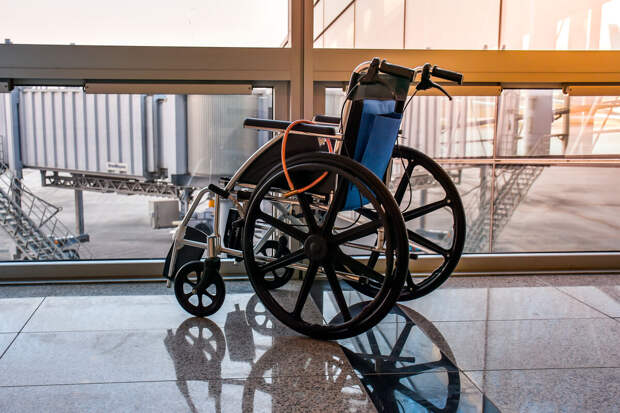 В Испании пассажира задержали при попытке сесть на самолет с умершей женой