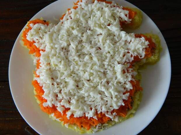Новогодний салат "Собачка"