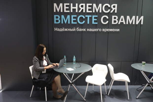 В Петербурге значительно вырос спрос на аренду офисов в бизнес-центрах класса А и B
