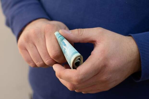 С 1 апреля в России введены ограничения на проценты по кредитам и рассрочкам